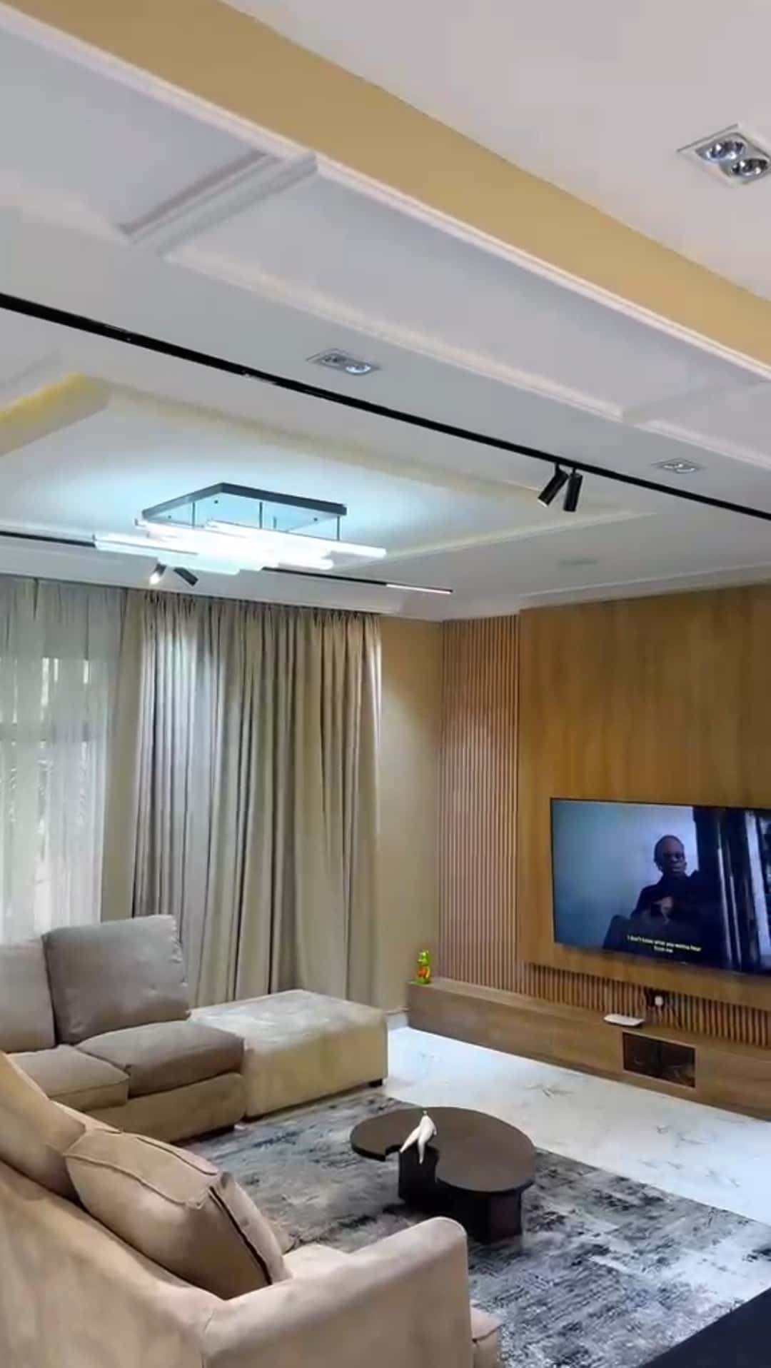 Stylish 1-Bedroom Shortlet Apartment, Lekki Phase 1, Lekki